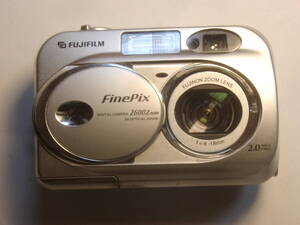 ♪　ジャンク　FujiFilm Finepix 2600Z デジタルカメラ　♪