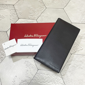 新品・未使用品 イタリア製 フェラガモ【Salvatore Ferragamo】仔牛革 カーフレザー 長財布 札入れ・カード収納 ダークブラウン