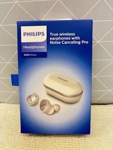 D819 展示品 動確済 PHILIPS IPX4防水 Bluetooth 5.2 ハイエンド 完全ワイヤレスイヤホン TAT5556 WH アクティブノイズキャンセリング