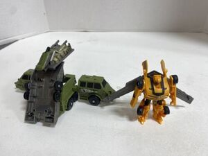 Transformers DOTM Cyberverse Battle Bunker Bumblebee 海外 即決