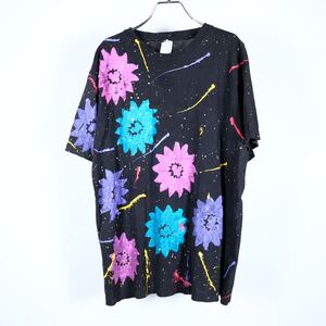 1980s ビンテージ　ハンドペイントTシャツ　シングルステッチ　花柄　古着屋　総柄 半袖 オーバーサイズ　黒　フェード　襤褸　ボロ