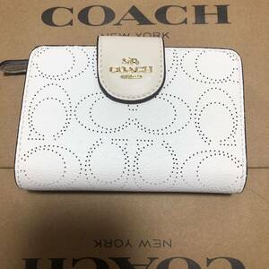 未使用品　coach 二つ折り財布　6