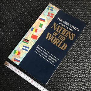 NATIONS OF THE WORLD ★ TIMES ★ 洋書 ★ 英語 ★ 世界地図 ★ 地理 ★ 歴史 ★ 国旗 ★ ガイドブック ★ アメリカで購入 ★ 中古品 ★