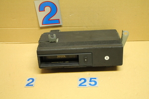 K-715-4 トヨタ UCF20 セルシオ CDチェンジャー 86270-50111 PIONEER CDX-P8256