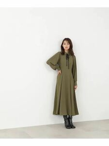 N. Natural Beauty Basic エヌ ドット ナチュラルビューティーベーシック* リボン付ボリュームスリーブワンピース Mサイズ カーキ