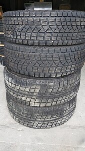 スタッドレス4本セット中古215/65R16