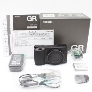 ■ほぼ新品・未使用品・未記入の保証書付き！■ RICOH GR IIIx デジタルカメラ