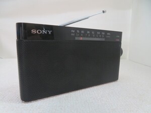 ★SONY ICF-306 ハンディーポータブルラジオ FM/AM ソニー 電池付き 動作品 13529★！！