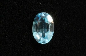 ★中古品ブルートパーズ★オーバルカット　0.60ct★ルース裸石★管理番号384