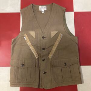 新品フリーホイーラーズ アヴィエイターベストFREEWHEELERS -UNION SPECIAL OVERALLS- AVIATORS VEST 1521015 KHAKI 42 マッコイ東洋