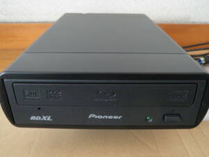 Pioneer BDR-209JBK + タイムリー Groovy 5.25 ドライブケース OPTICAL-CASE525SATA-USB3.0 ①