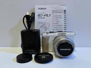 ★美品★OLYMPUS E-PL1　レンズセット　オリンパス　デジタルカメラ　ボディホワイト #111