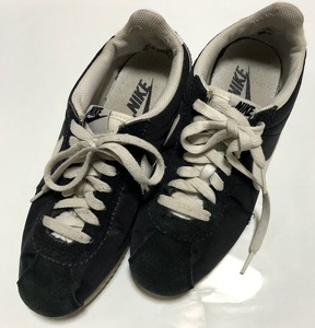 【ジャンク】 NIKE ナイキ WMNS CLASSIC CORTEZ NYLON クラシックコルテッツナイロン 749864-011 スニーカー 25cm 【商品説明必読】 