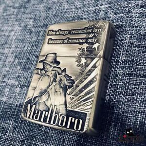 新品 Marlboro Zippoライター マールボロ ジッポー オイルライター AntiqueBrass 真鍮 ゴールド 未使用