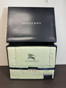 8200-09★Burberry (バーバリー) ダウンケット／羽毛肌掛けふとん／ADA2055052／グリーン／新品未使用品★