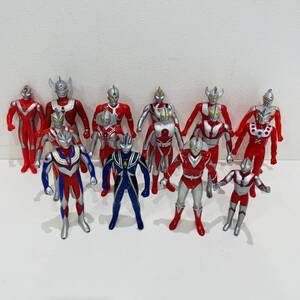 on025 ウルトラマン 15体 まとめ まとめ売り ソフビ 人形 フィギュア おもちゃ 玩具 当時物 昭和レトロ 検M