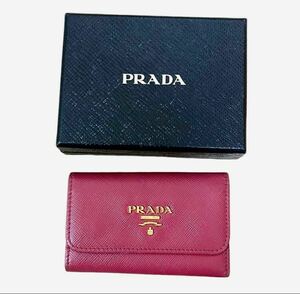 1円スタート　美品 A PRADA SAFFIANO METAL キーケース PEONIA