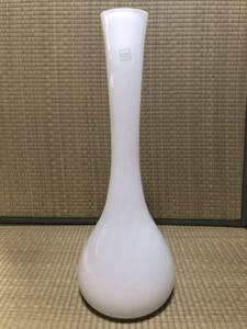 クラタ クラフトグラス HOW　KURATA　CRAFT　GLASS　洋風花瓶　ホワイト　高さ53ｃｍ　直径18ｃｍ フラワーベース　花器 花入　北欧