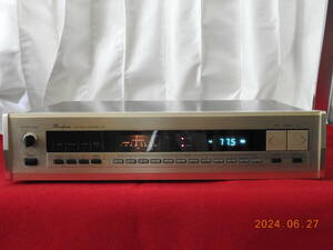 ☆Accuphase T-107 FMチューナー メンテナンス済 美品（２）　☆
