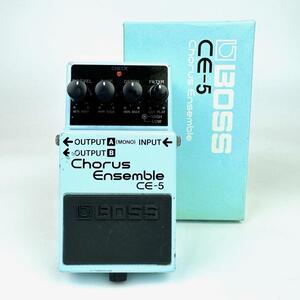 Boss ボス Ce-5 Chorus Ensemble Effects Pedal コーラス ギター エフェクター guitar