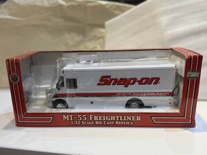 スナップオン　Snap-on　MT-55 FREIGHTLINER　ミニカー