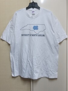 [送料無料](r20b2)2XLカレッジTノースカロライナ大学made in usaアメリカ製輸入古着半袖プリントTシャツオーバーサイズゆるだぼ白T