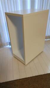 ハンドメイド家具 ホワイトのスリムオープンラック(キャスター付き）　キッチンワゴン　隙間ラック　カラーボックス