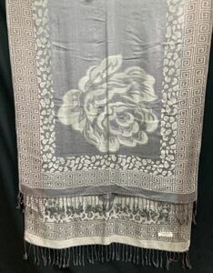 【A3450N068】PASHMINA ストール　パシュミナ100% 春　グレー　薔薇　お洒落　軽量　大判　カシミヤ　レディース