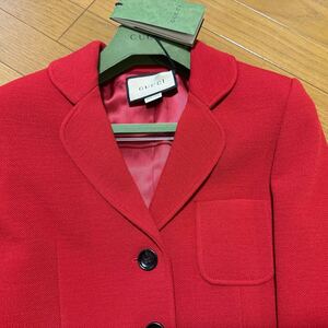 ●Gucciグッチ23AW赤ジャケット新品