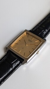 稼働 セイコー ドルチェ SEIKO Dolce 超硬ケース サファイヤガラス メンズ 5931-5280 1980年製 クォーツ スクエア ゴールド 送料お安め