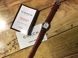 AK610 冊子ギャラ付 良品程度 COACH コーチ SWISS MADE シルバー ステッチロゴ入純正茶革ベルト0218 クオーツ レディース 腕時計