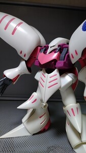 バンダイ　マスターグレード　AMX-004　キュベレイ　中古完成品 MG