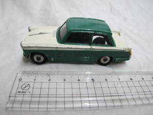 ＊＊　DINKY TRIUMPH Herald トライアンフ ヘラルド　ENGLAND製