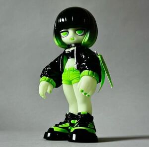 emdash move 3rd color HYPE GREEN G.I.D ソフビ sofubi 検) IZUMONSTER mvh hxs ZOLLMEN iluilu uzumark realhead