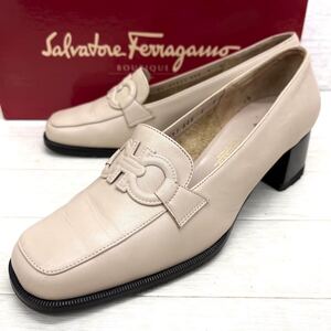 新 棚上 21 ◎ ④ Salvatore Ferragamo フェラガモ 靴 シューズ パンプス ローファー ガンチーニ ベージュ レディース6