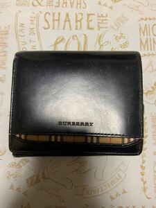 BURBERRY バーバリー　二つ折り財布 ブラック