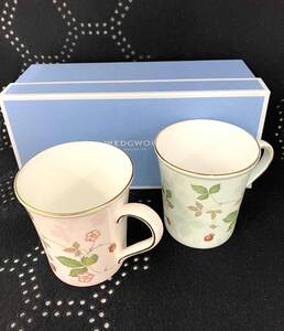 1円スタート WEDGWOOD ウェッジウッド WIRD STRAWBERRY ワイルドストロベリー マグカップ2客セット ブランド食器