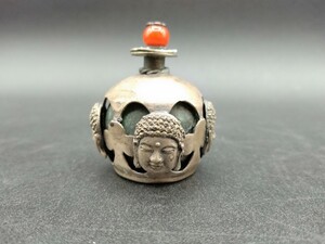 中国 古玩 紋銀 細工 鼻煙壷 鼻煙壺 snuff bottle 【2-b】