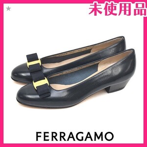 新品未使用品 サルヴァトーレフェラガモ Salvatore Ferragamo ヴァラリボン アーモンドトゥ パンプス 紺 青 6.5C(約23.5-24cm) sh24-1477