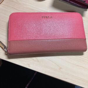 フルラ　FURLA 長財布　財布　バイカラー　ラウンドジッパー　ピンク　ブラウン　レザー　レディース　ブランド　ロングウォレット