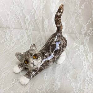 ♪♪在庫有り　ウインスタンレイ キャット　目が合う子猫　　サイズ2　 Winstanley Cat ケンジントンキャット 　 英国陶器　送料無料♪♪