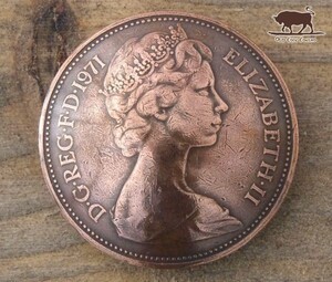 ★コンチョ ループ式　イギリス　2ペンス　エリザベス　25mm