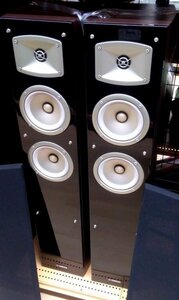 綺麗　YAMAHA NS-F330 ヤマハ 2ウェイ・3スピーカー構成のHiFi専用トールボーイスピーカーペア　 動作ＯＫ