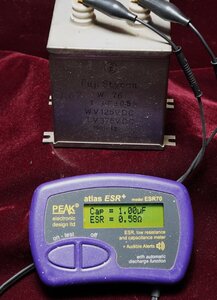 A&P　　FUJI；スチコンデンサ：1μF：125v：USED：実測済