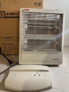 ★ 格安スタート！送料込み！LIFELEX 卓上電気ストーブ KMSC22-8874 コンパクト 最大800W 美品 ストーブ 暖房器具 ☆