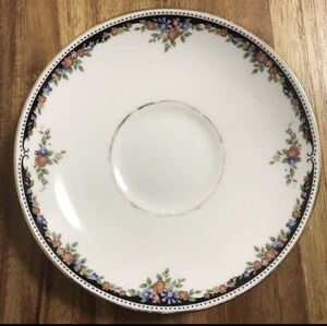 英国王室御用達 WEDGWOOD OSBORNE オズボーン　14.5cm ソーサー　送料無料