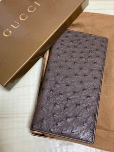 新品未使用　GUCCI オーストリッチレザー　茶色　二つ折り長財布　ウォレット