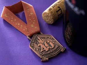 ★ワインメダル　ディズニー 40周年　ドリームゴーラウンド　ランド　シー　TDL　TDS