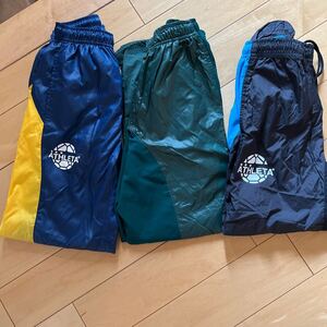 送料込み☆サッカーピステパンツ、ウィンドブレーカー☆ジュニアサイズ130.140☆ATHLETA