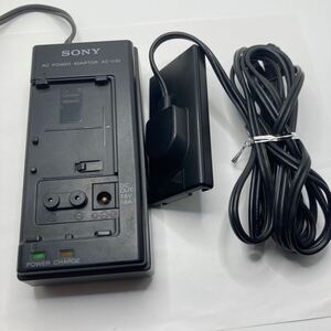 中古SONYソニー Hi-8 ハンディカム AC-V30 充電器 DC接続ケーブル付き 22071935